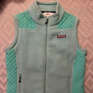 Womens Vineyard Vines vest